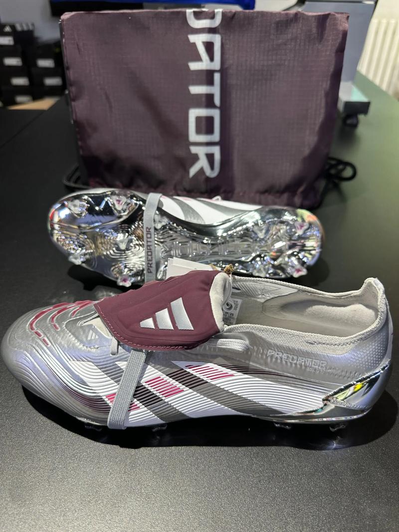 乌比格：今天球队表现非常出色，首发登场是早上教练组决定的