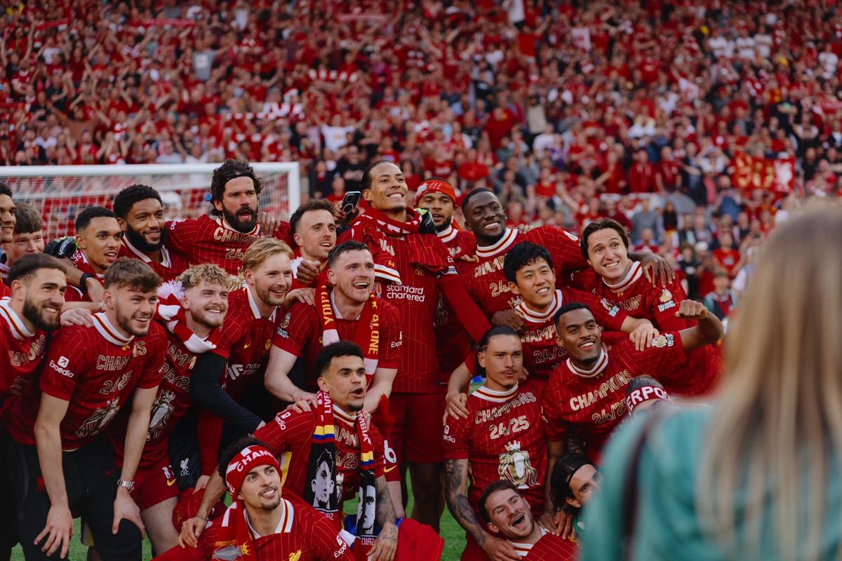 2025／26赛季英超：谣言终止符？马雷斯卡直面离队传闻（2025／26英超赛季：马雷斯卡正面回应离队传闻，流言就此打住？）