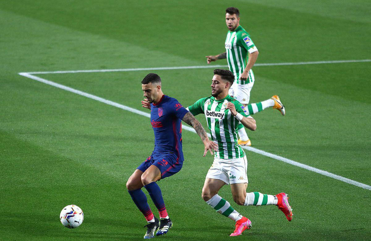 孔帕尼：给迪亚斯放了假和家人聚聚；明天赢球就接近锁定前八