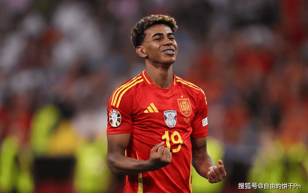 11球，巴萨是欧冠改制以来打入乌龙球最多的球队