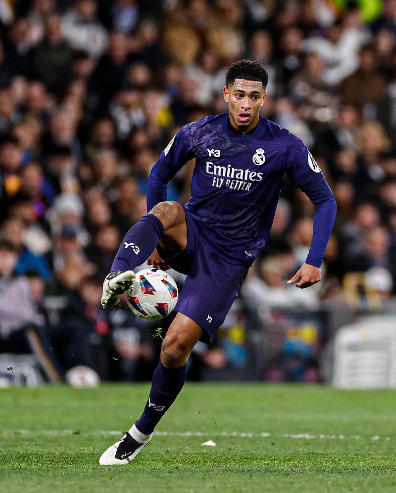 德罗西拿到执教热那亚首胜，目前带队成绩1胜2平保持不败