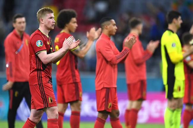 英超俱乐部今夏售出榜：切尔西1.292亿镑第一，红军紧随其后（英超今夏出售榜：切尔西以1.292亿镑领跑，红军紧追其后）